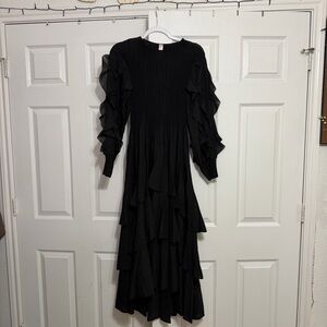 Chic Black Ruffle Midi Dress